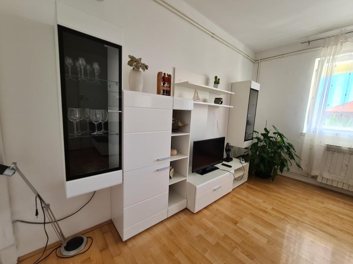 Apartments Ivana ザダル エクステリア 写真